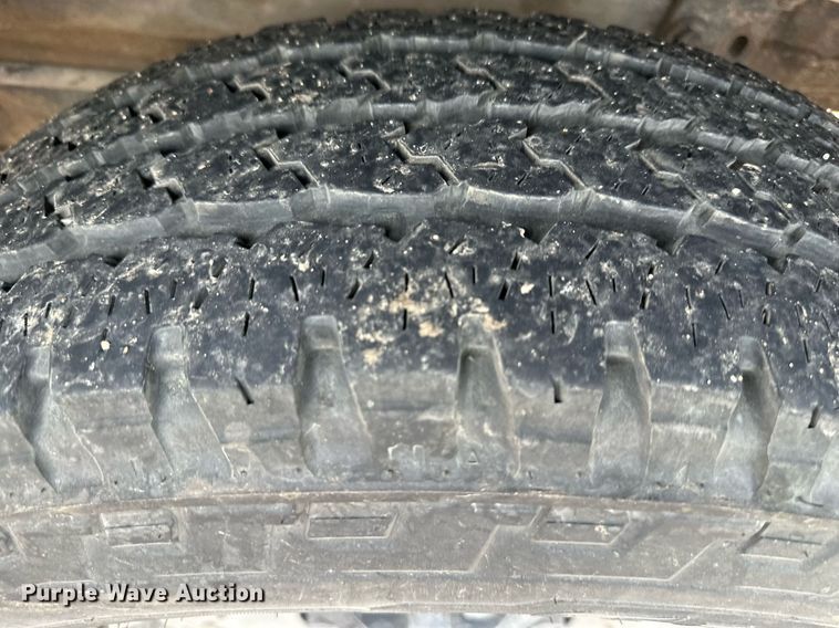 image for item DO4927 1995 Chevrolet Cheyenne 3500  utility bed pickup truck