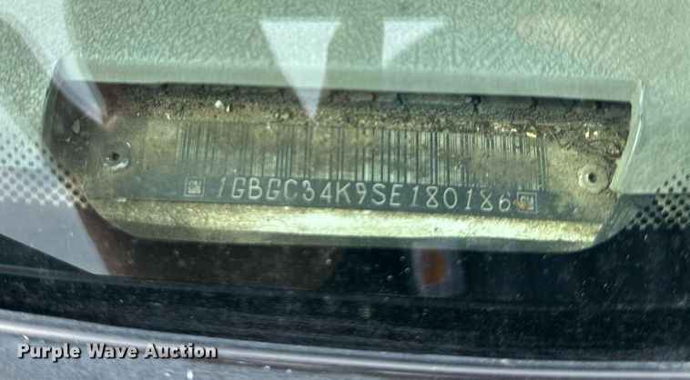 image for item DO4927 1995 Chevrolet Cheyenne 3500  utility bed pickup truck