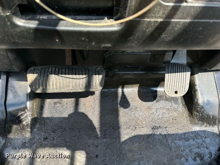 image for item DO4933 Yale GLC050VXNDAE085  forklift