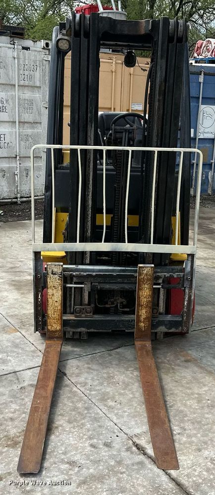 image for item DO4934 Yale GLC050VXNVSE083  forklift