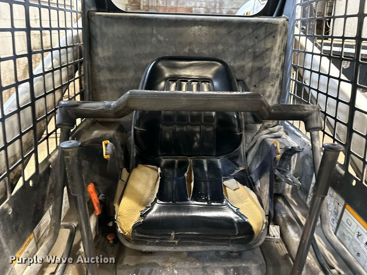 image for item DO4967 Bobcat 743B  skid steer loader