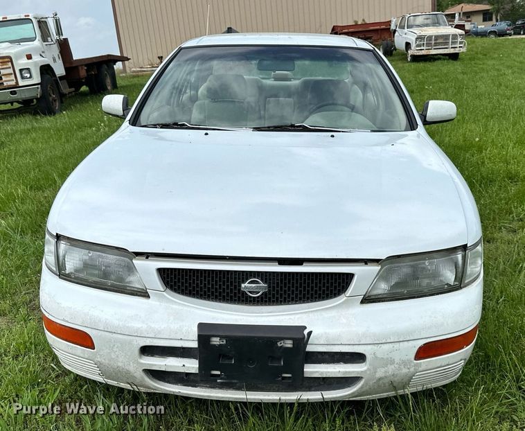 image for item DO4974 1996 Nissan Maxima
