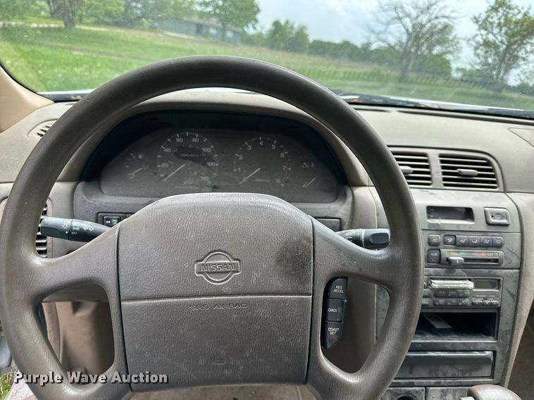 image for item DO4974 1996 Nissan Maxima