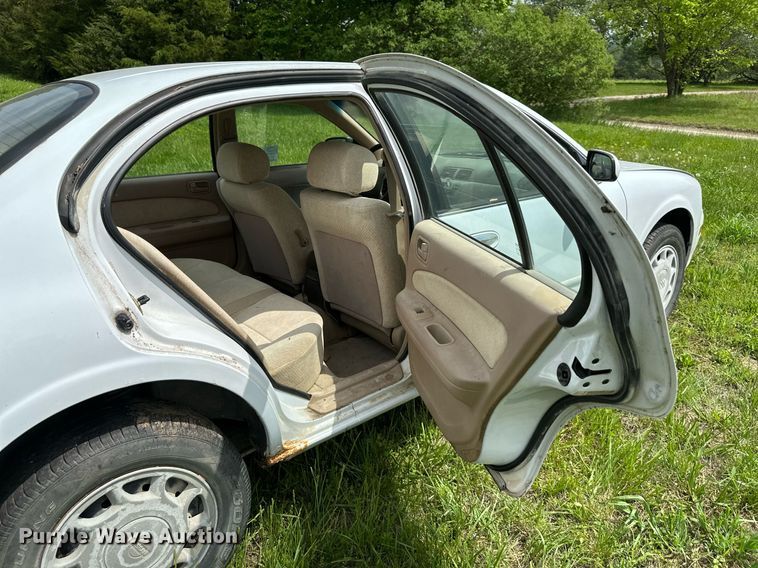 image for item DO4974 1996 Nissan Maxima