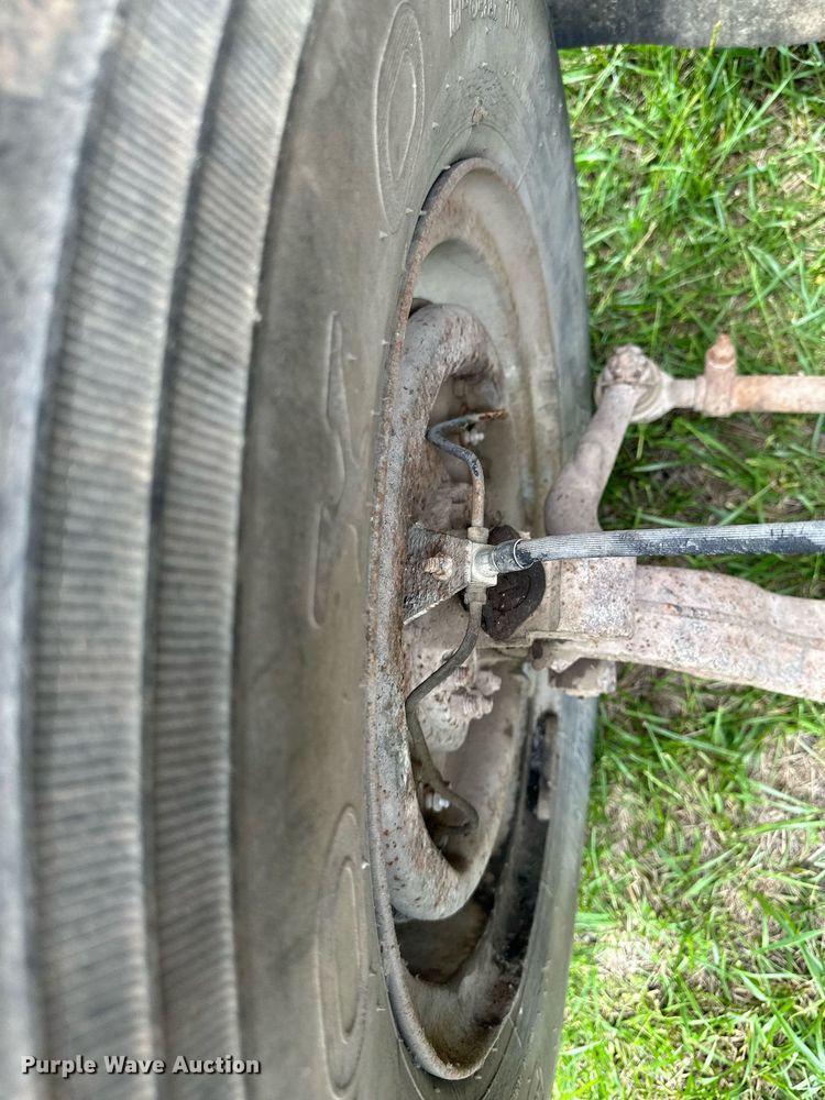 image for item DO4978 1979 International S1800  flatbed truck