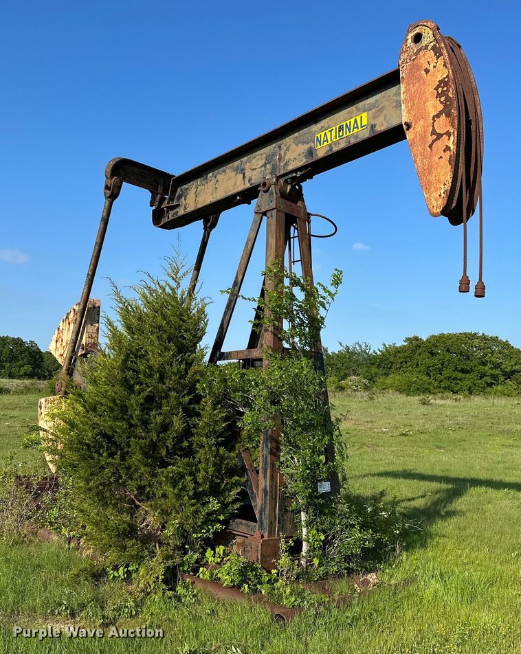 image for item DP3081 National 160D  pump jack