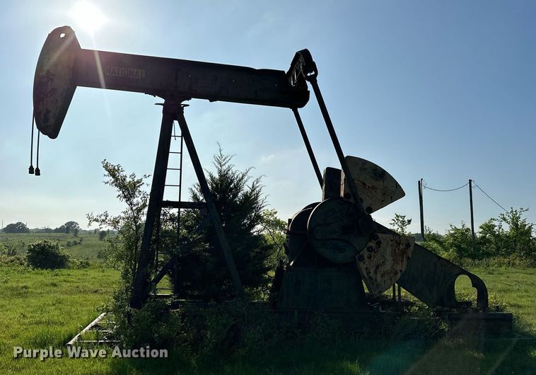 image for item DP3081 National 160D  pump jack