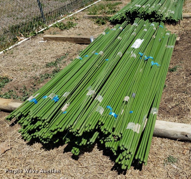 image for item DP7861 Approximately 660 landscape stakes