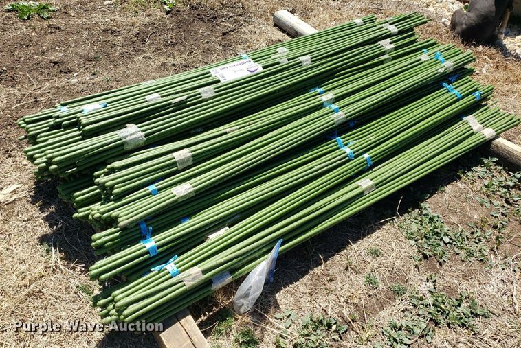 image for item DP7861 Approximately 660 landscape stakes