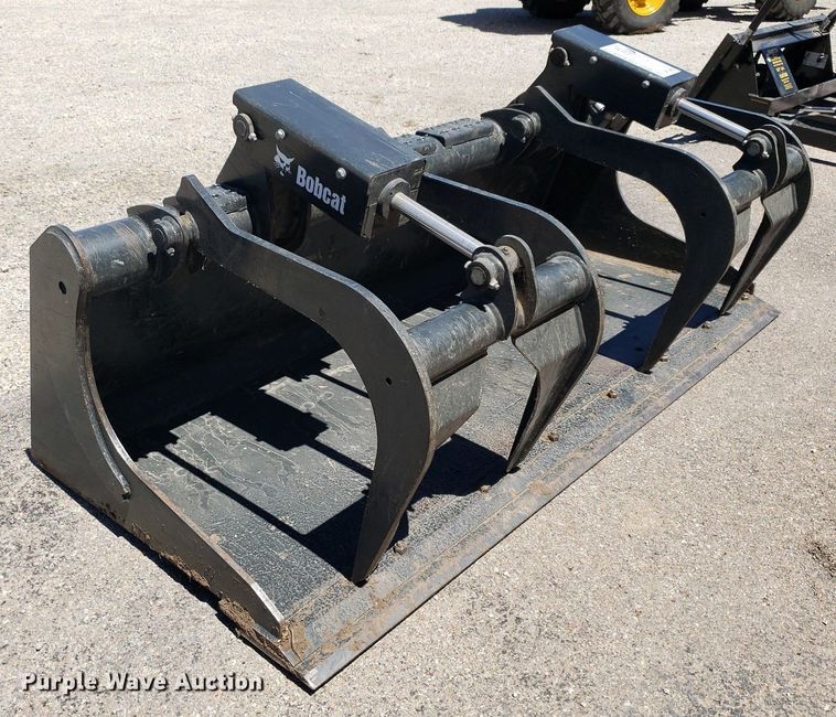image for item DP7863 Bobcat 7168339  skid steer grapple bucket