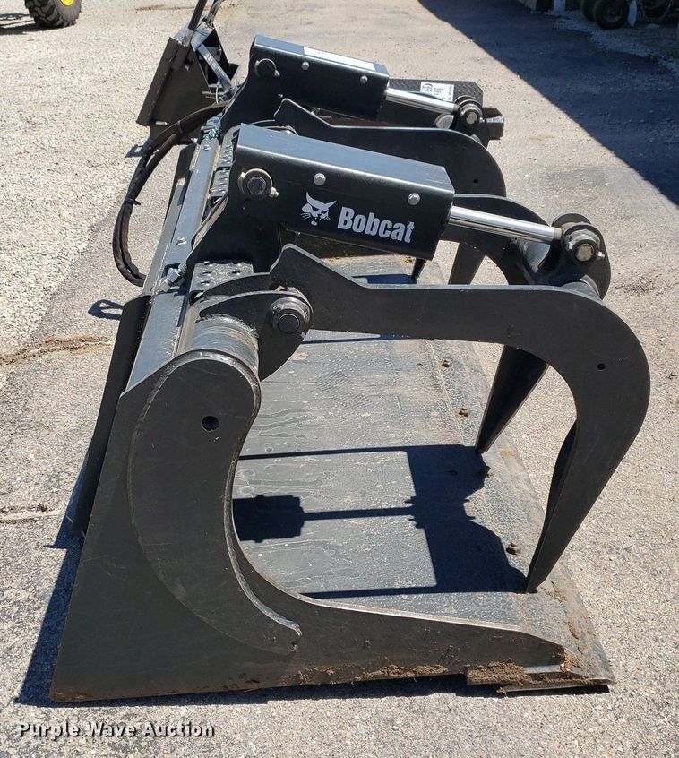 image for item DP7863 Bobcat 7168339  skid steer grapple bucket