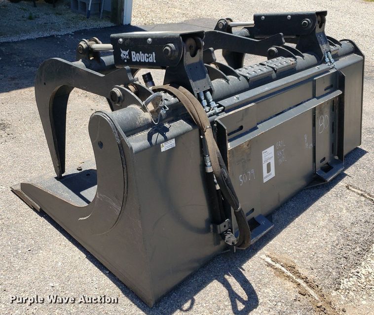 image for item DP7863 Bobcat 7168339  skid steer grapple bucket