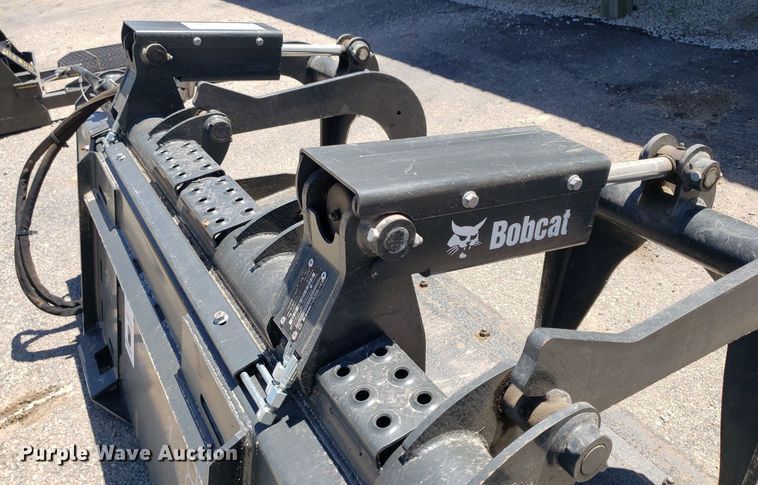 image for item DP7863 Bobcat 7168339  skid steer grapple bucket