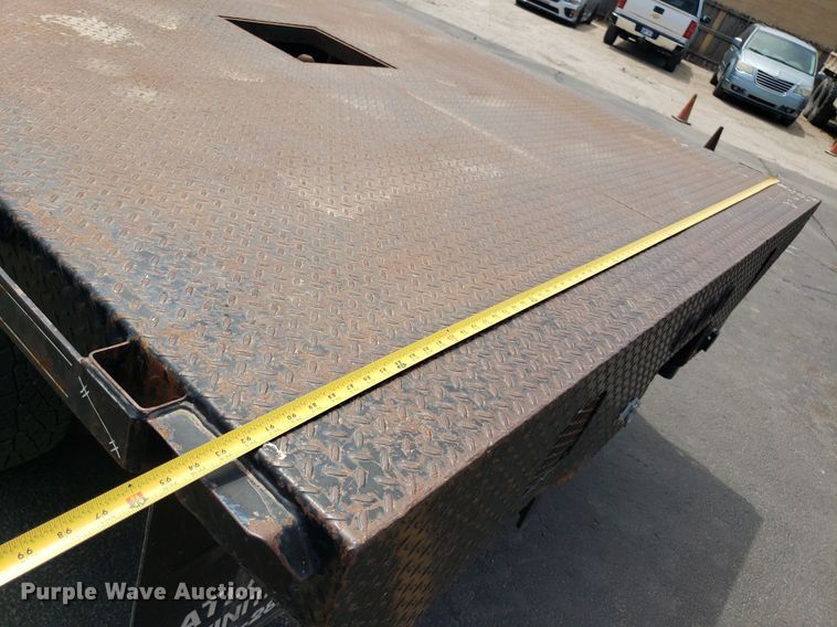 image for item DP7869 2007 Chevrolet 3500HD  flatbed pickup truck