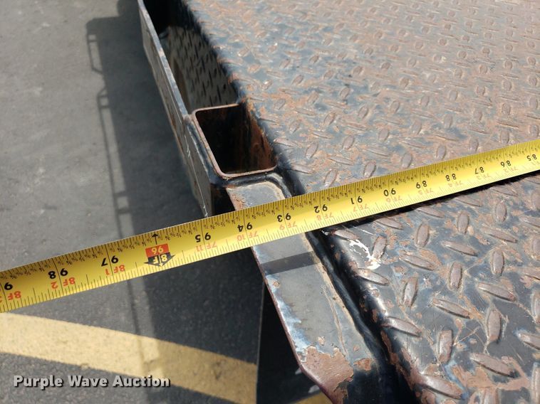 image for item DP7869 2007 Chevrolet 3500HD  flatbed pickup truck