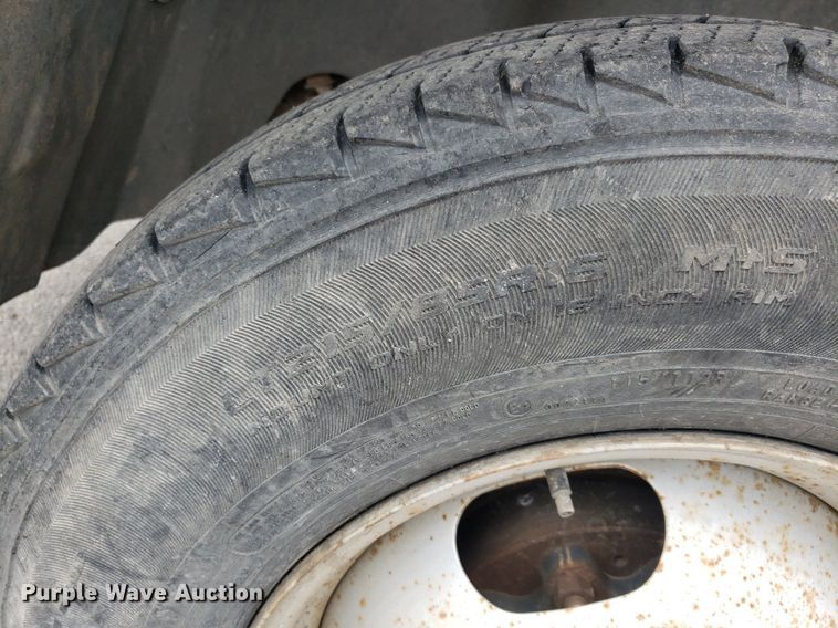 image for item DP7869 2007 Chevrolet 3500HD  flatbed pickup truck