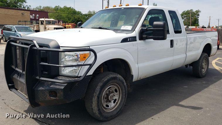 image for item DP7870 2013 Ford F250 Super Duty  SuperCab pickup truck