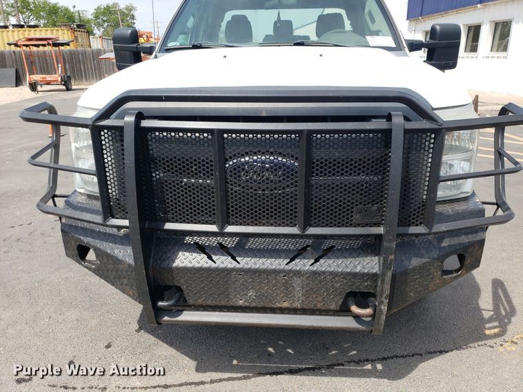 image for item DP7870 2013 Ford F250 Super Duty  SuperCab pickup truck