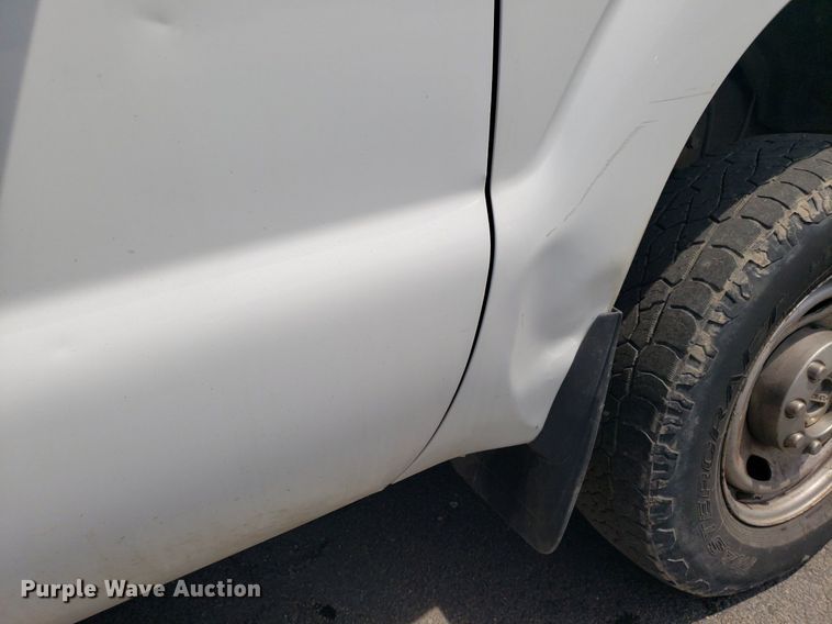 image for item DP7870 2013 Ford F250 Super Duty  SuperCab pickup truck