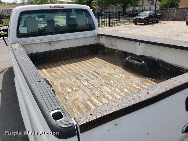 image for item DP7870 2013 Ford F250 Super Duty  SuperCab pickup truck