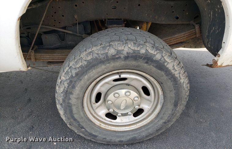 image for item DP7870 2013 Ford F250 Super Duty  SuperCab pickup truck