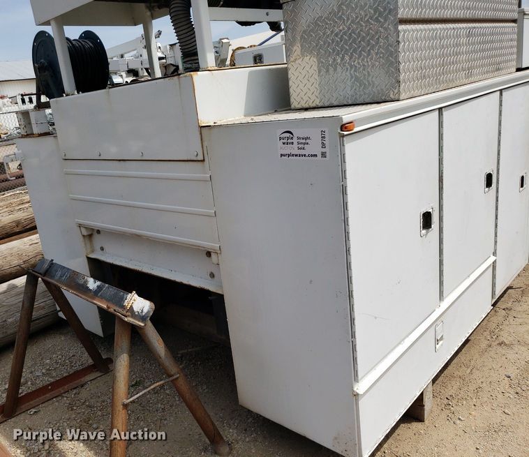 image for item DP7872 Utility/service bed