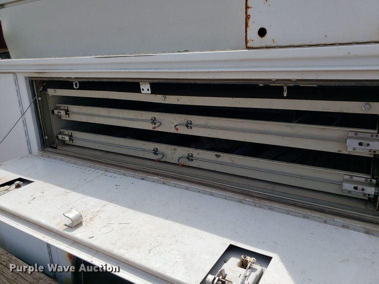 image for item DP7872 Utility/service bed