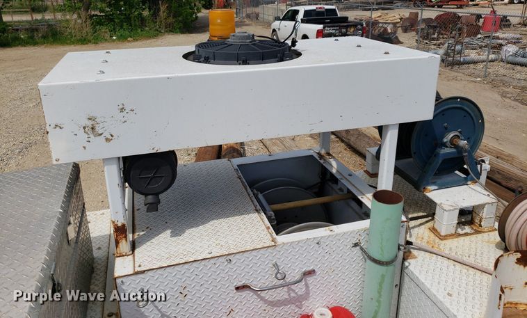 image for item DP7872 Utility/service bed