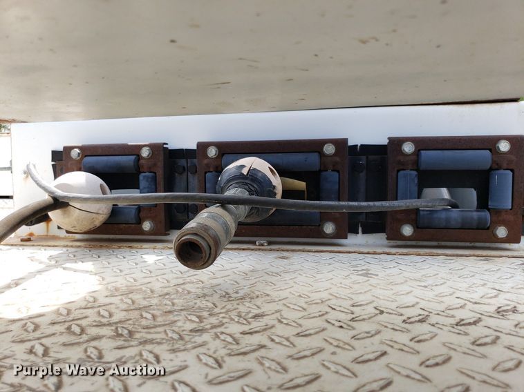 image for item DP7872 Utility/service bed