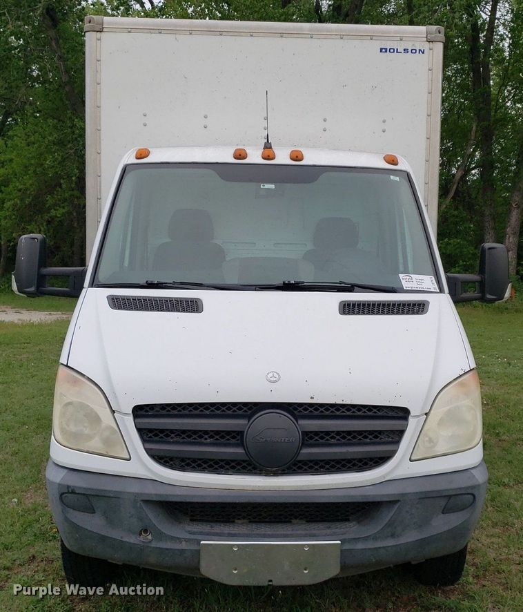 image for item DP7875 2011 Mercedes Benz Sprinter  box truck