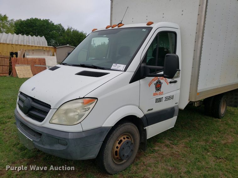 image for item DP7875 2011 Mercedes Benz Sprinter  box truck