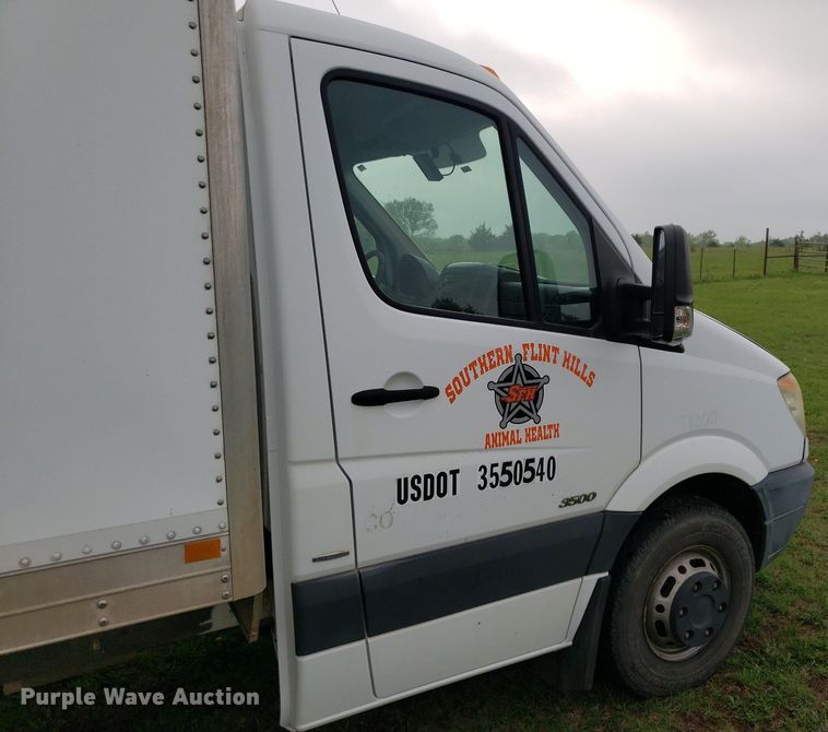 image for item DP7875 2011 Mercedes Benz Sprinter  box truck