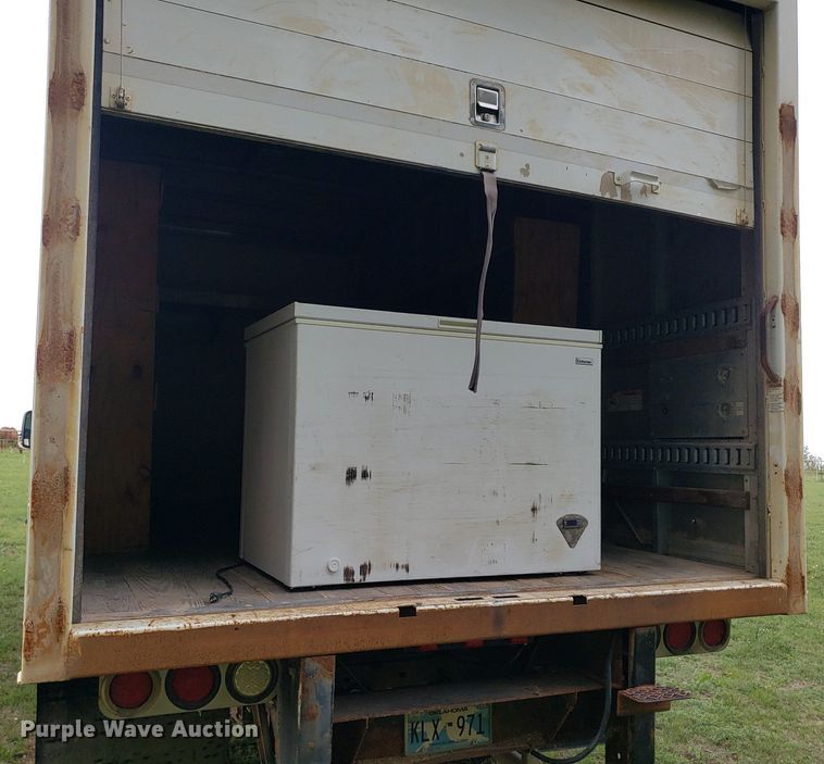 image for item DP7875 2011 Mercedes Benz Sprinter  box truck