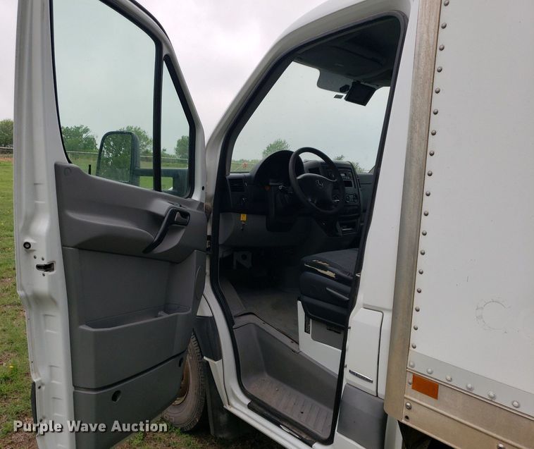 image for item DP7875 2011 Mercedes Benz Sprinter  box truck