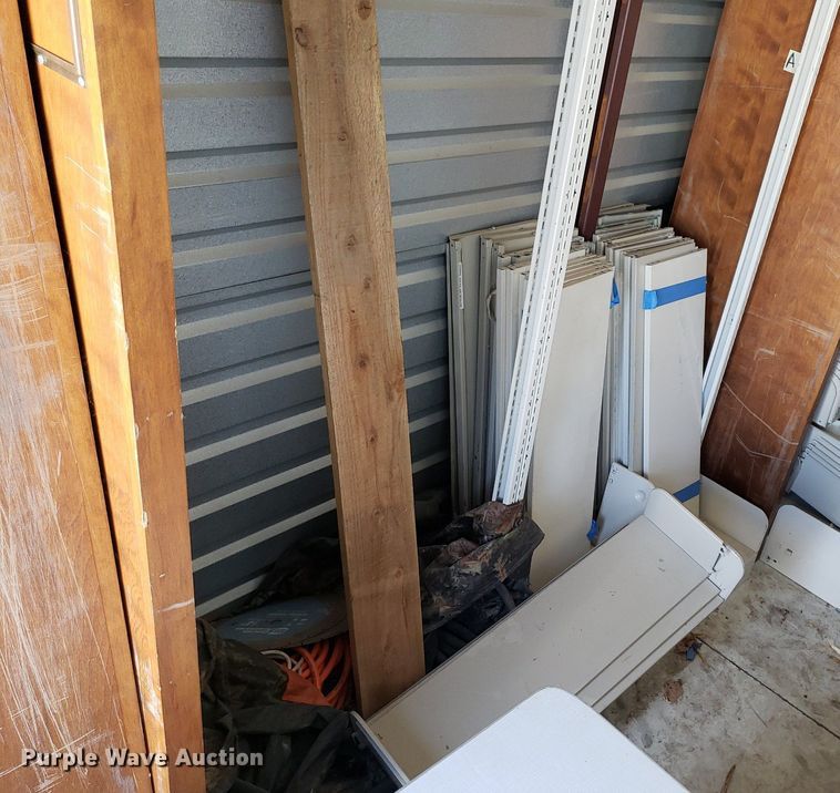 image for item DP7877 Metal shelving