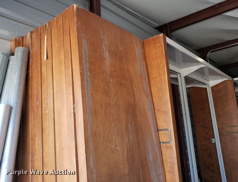 image for item DP7877 Metal shelving