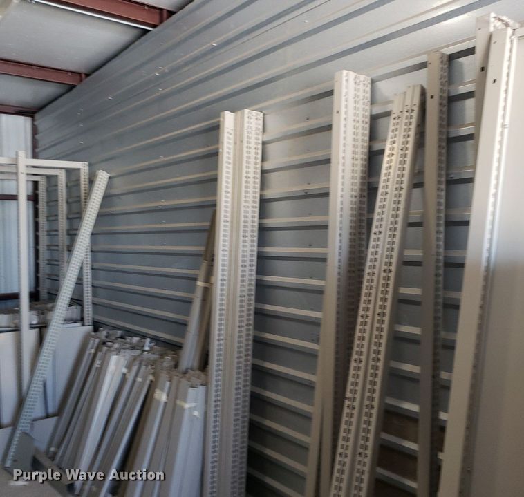 image for item DP7877 Metal shelving