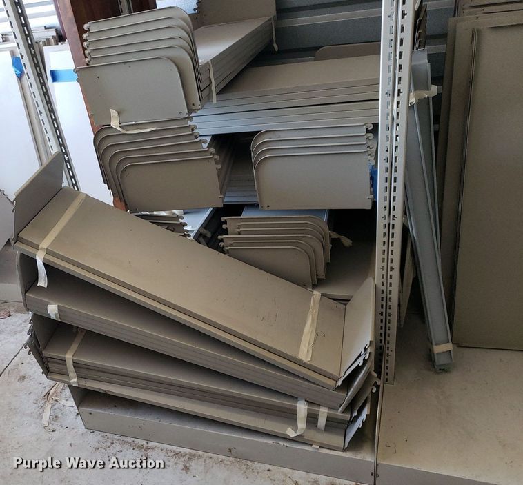 image for item DP7877 Metal shelving