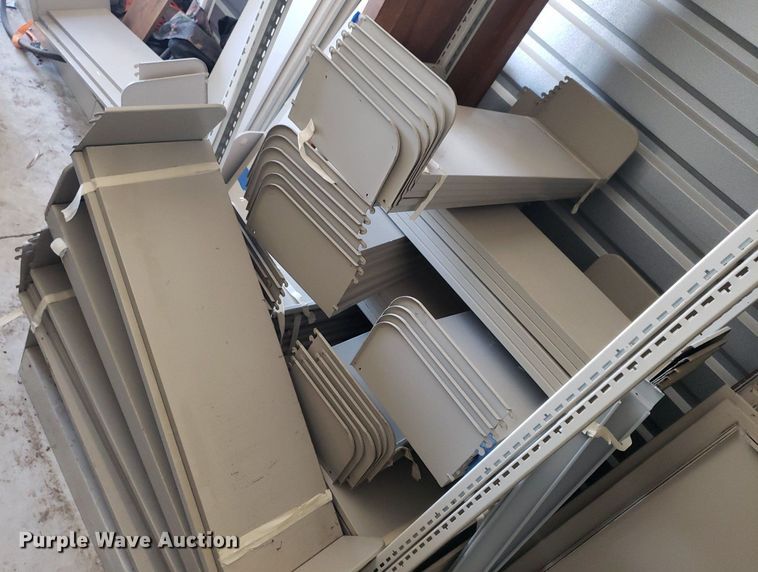 image for item DP7877 Metal shelving