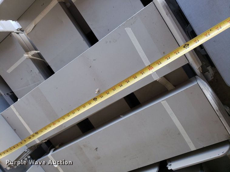 image for item DP7877 Metal shelving