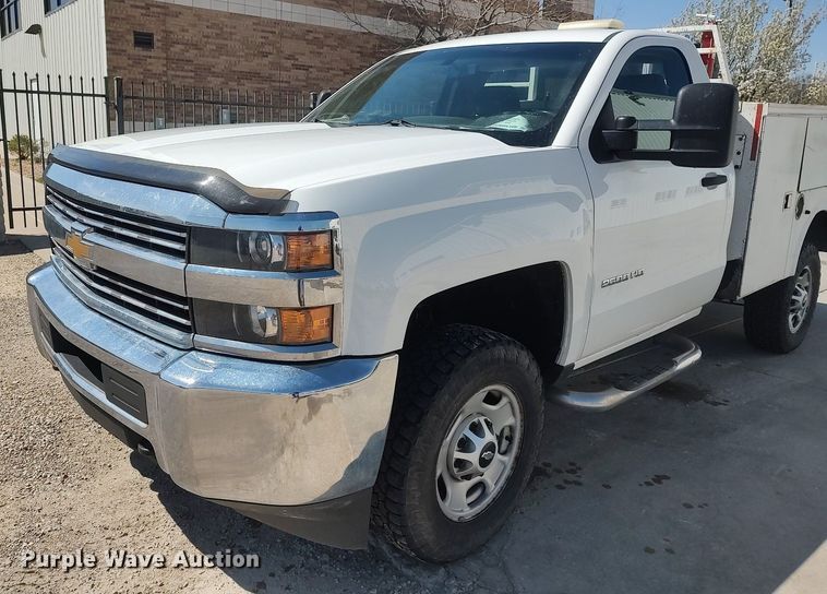 image for item DQ0482 2016 Chevrolet Silverado 2500HD  utility bed pickup truck