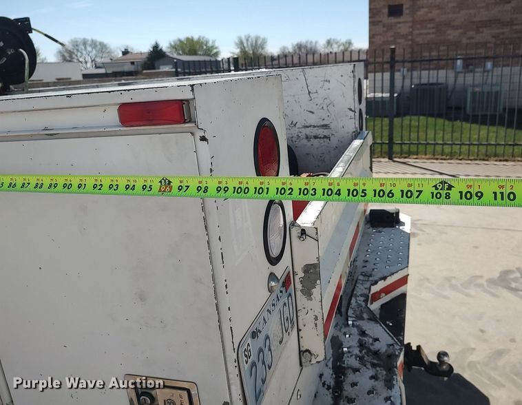 image for item DQ0482 2016 Chevrolet Silverado 2500HD  utility bed pickup truck