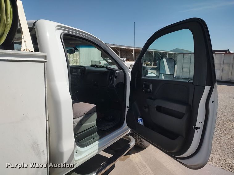 image for item DQ0482 2016 Chevrolet Silverado 2500HD  utility bed pickup truck