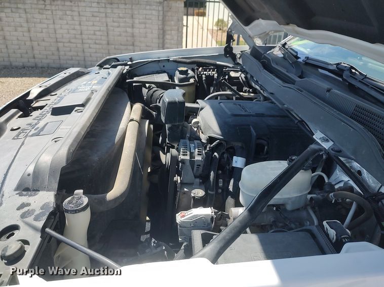 image for item DQ0482 2016 Chevrolet Silverado 2500HD  utility bed pickup truck