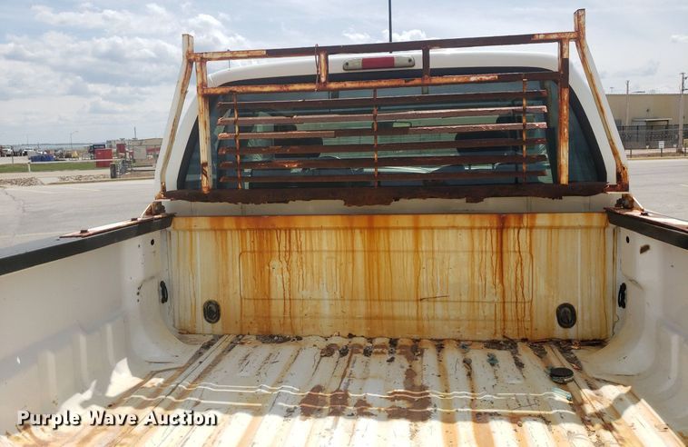 image for item DQ0568 2003 Ford F350 Super Duty  SuperCab pickup truck