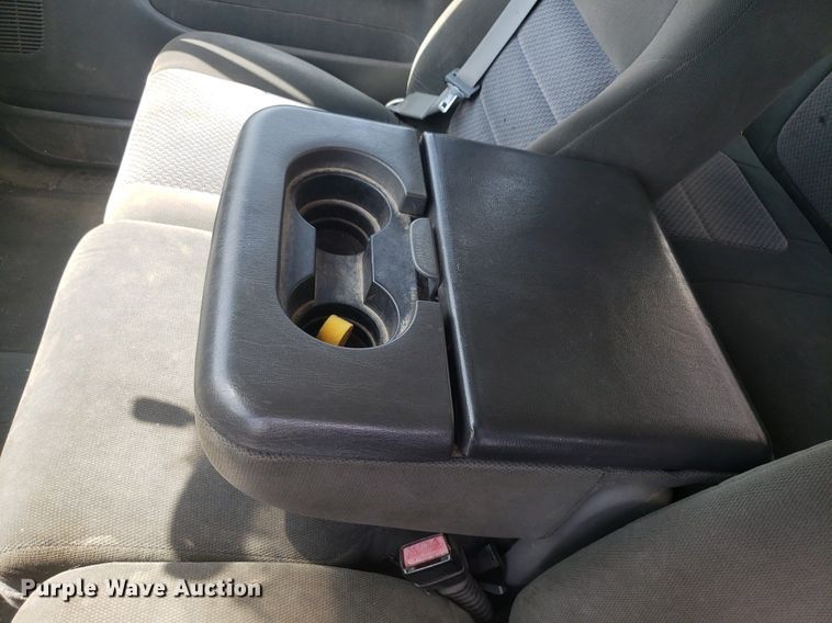 image for item DQ0568 2003 Ford F350 Super Duty  SuperCab pickup truck