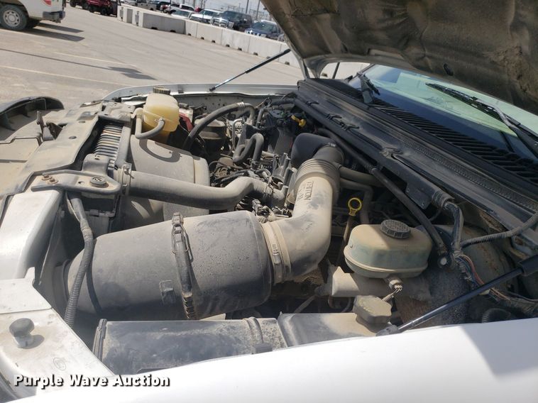 image for item DQ0568 2003 Ford F350 Super Duty  SuperCab pickup truck