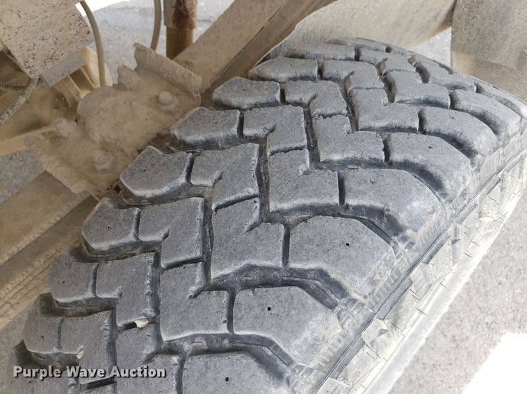 image for item DQ0568 2003 Ford F350 Super Duty  SuperCab pickup truck