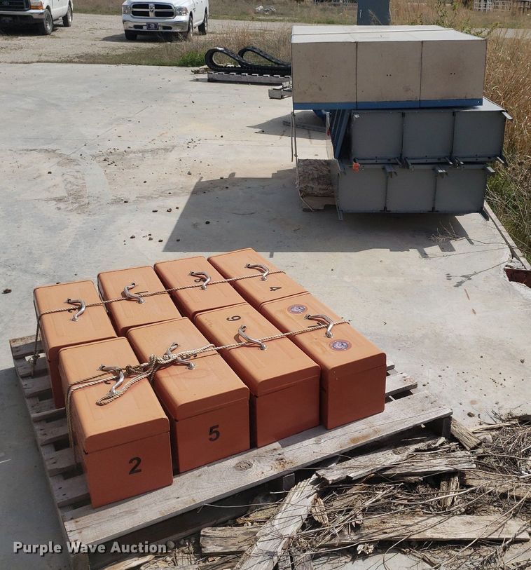 image for item DQ0569 Tools