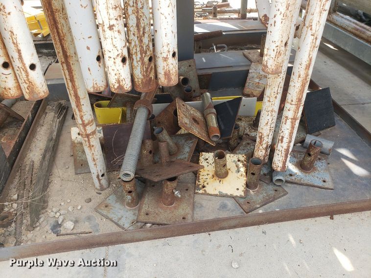 image for item DQ0570 Scaffolding